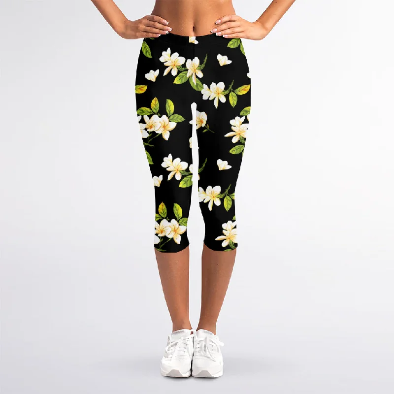 Vintage Plumeria Flower Pattern Print Women's Capri Leggings Comfortable Tummy Shaping Leggings