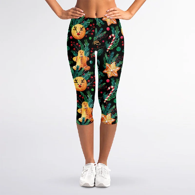 Watercolor Gingerbread Pattern Print Women's Capri Leggings Elegant Satin Finish Leggings